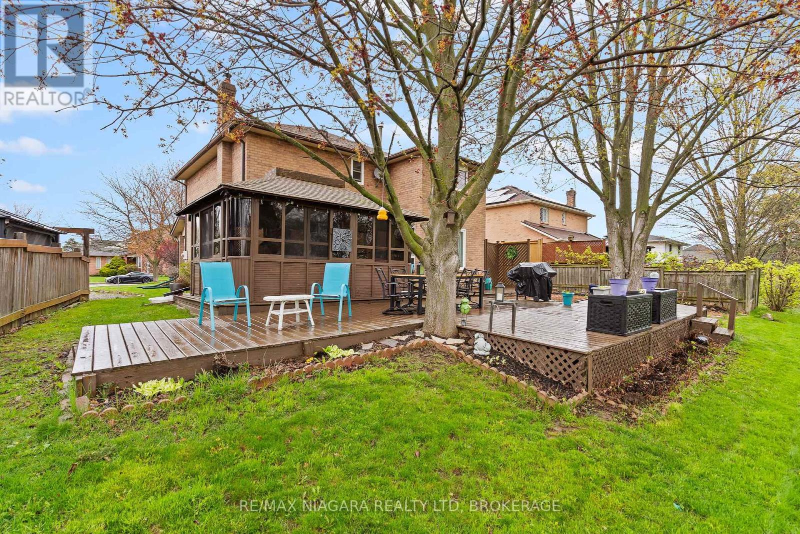 51 WOODRUSH AVENUE - 35