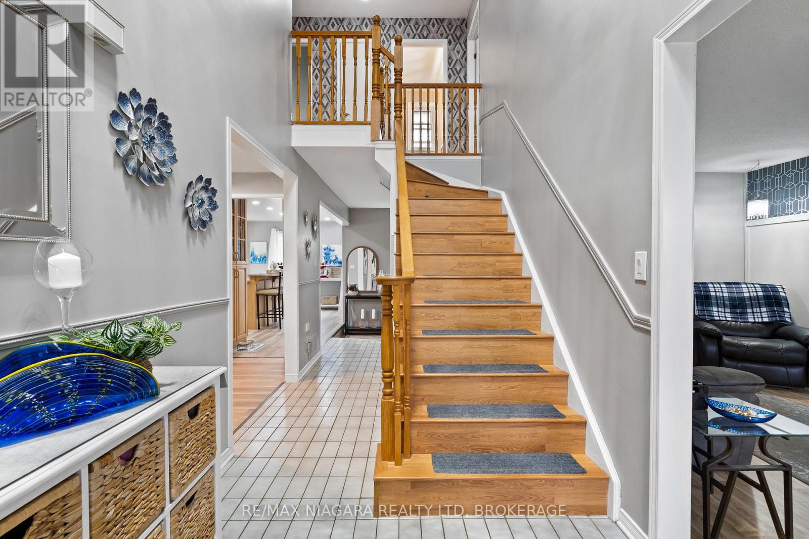 51 WOODRUSH AVENUE - 6