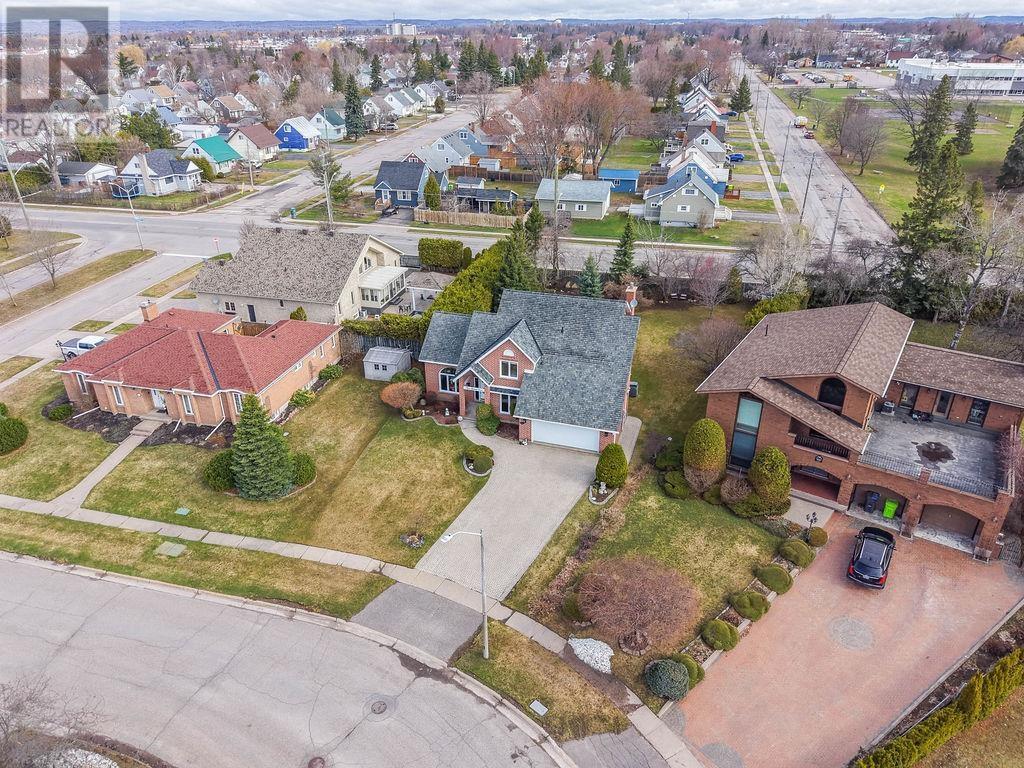 9 Alworth PL, Sault Ste. Marie, Ontario, P6B5W5 — Photo 4