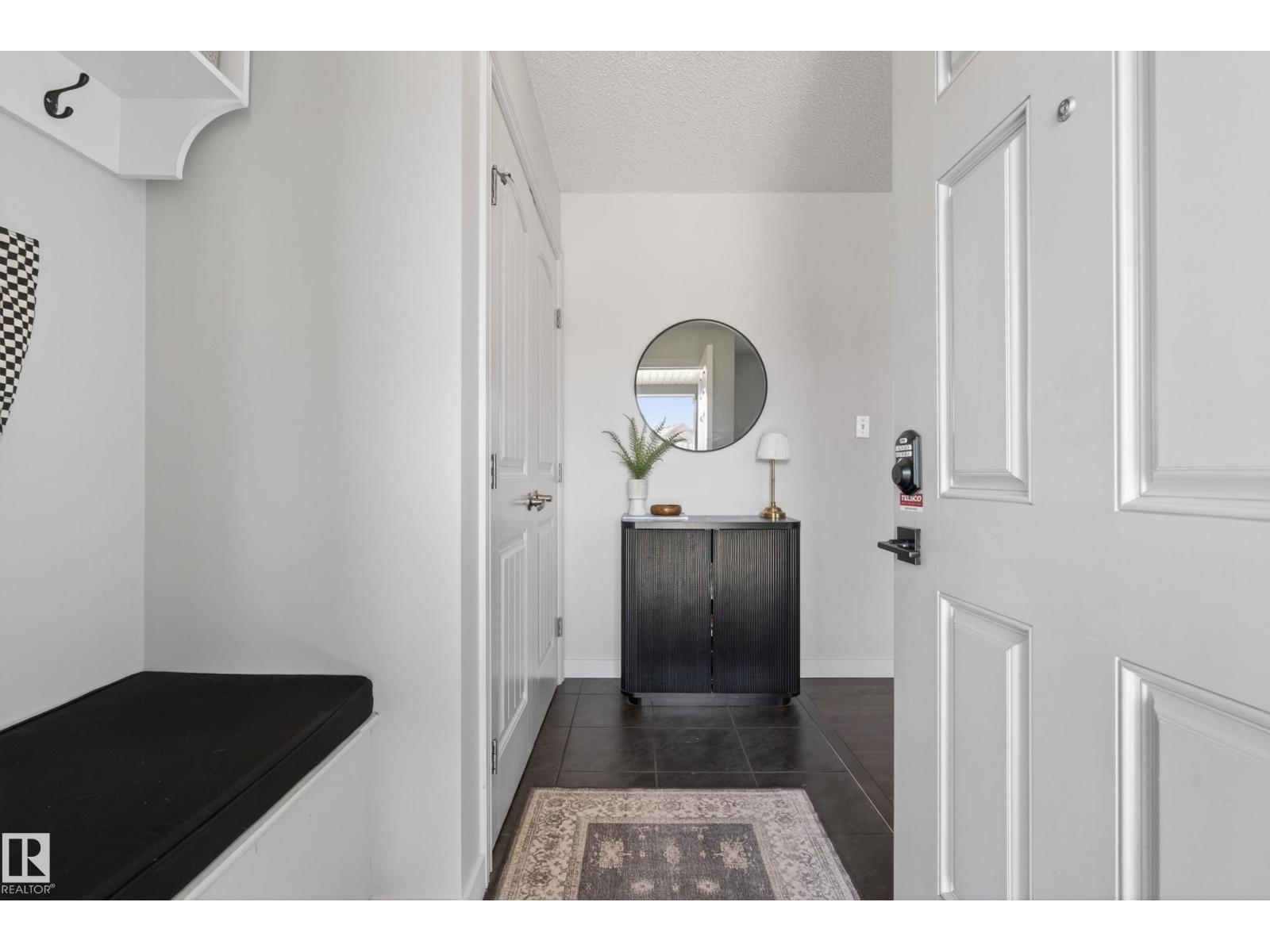 1148 35 AV NW, Edmonton