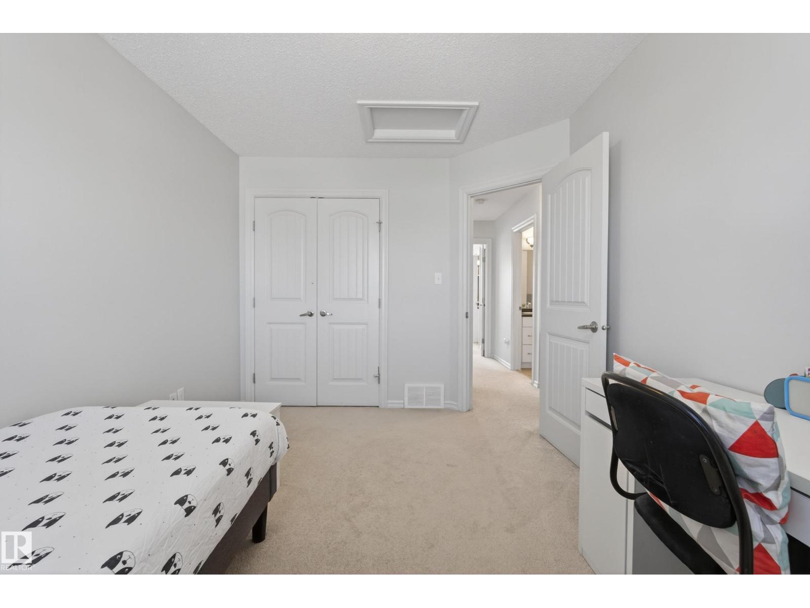 1148 35 AV NW, Edmonton