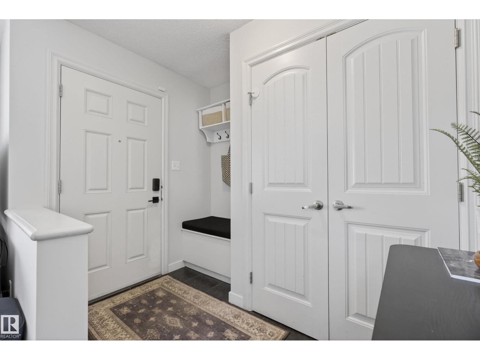 1148 35 AV NW, Edmonton