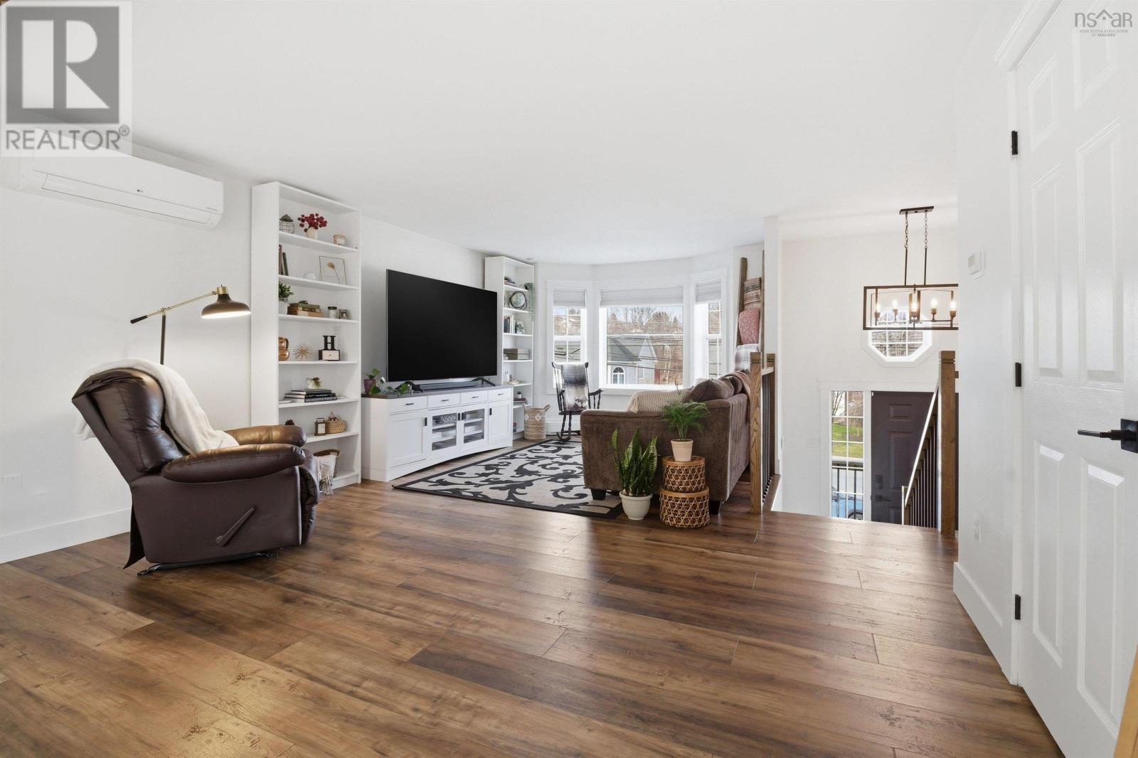 Property 7 of 50 of 1219 Sackville Drive