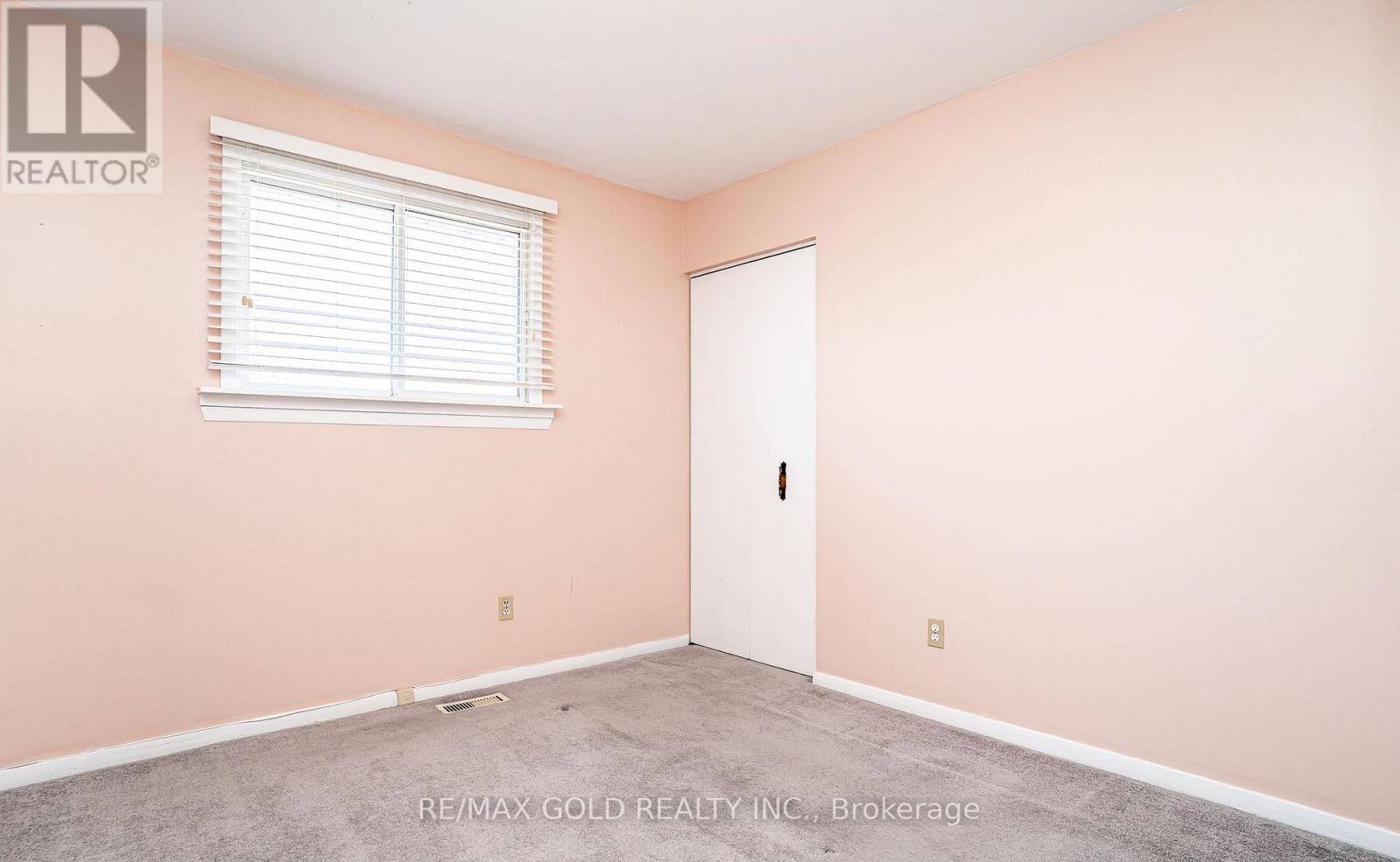 34 DEERFIELD CRESCENT - 20