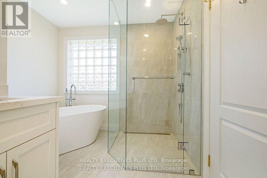 2547 MORRISON AVENUE - 21