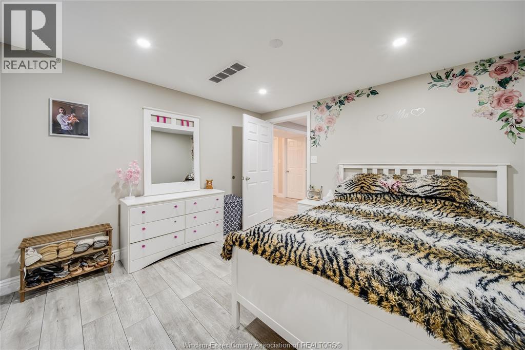 1977 KIRKLAND AVENUE, Windsor, Ontario, N8P1P7 — Photo 38