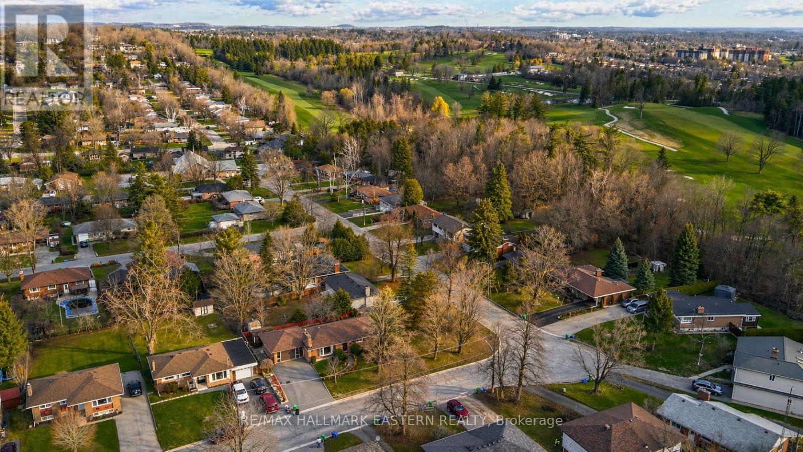 47 SPRINGBROOK DRIVE - 39