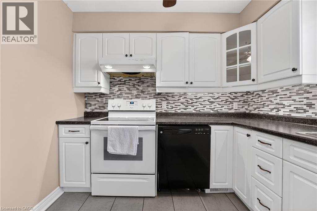150 GATESHEAD Crescent Unit# 19, Stoney Creek, Ontario, L8G4A7 — Photo 22