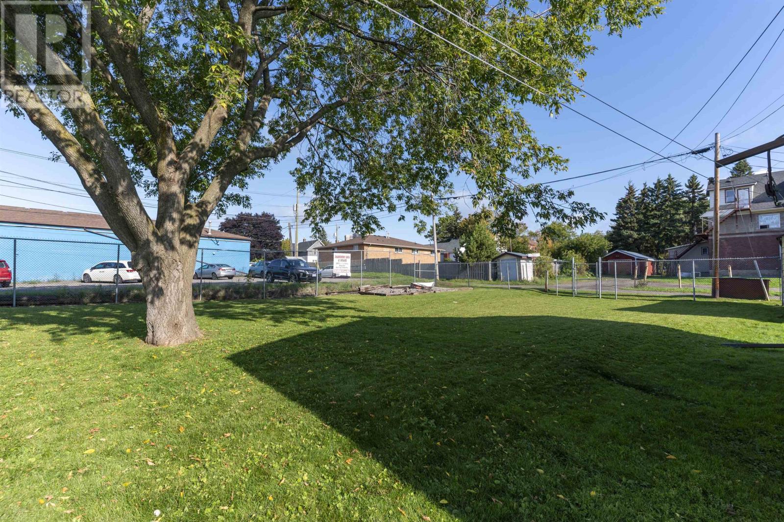 136 Court ST S, Thunder Bay, Ontario, P7B2X4 — Photo 32