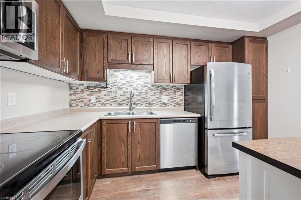 255 MAITLAND Street Unit# 1D, Kitchener, Ontario, N2R0C8 — Photo 11