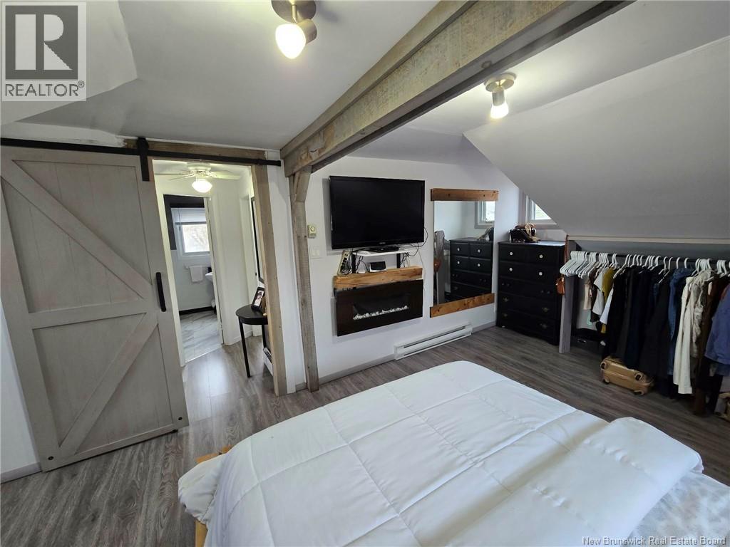 1520 Sunset - 38