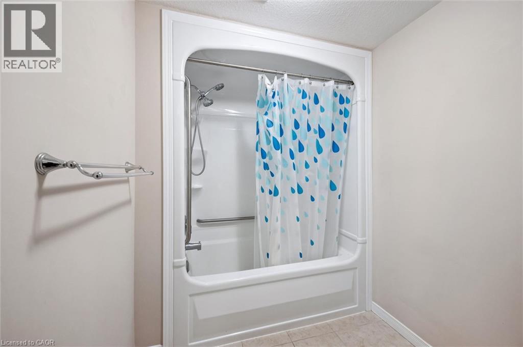 255 MAITLAND Street Unit# 1D, Kitchener, Ontario, N2R0C8 — Photo 21