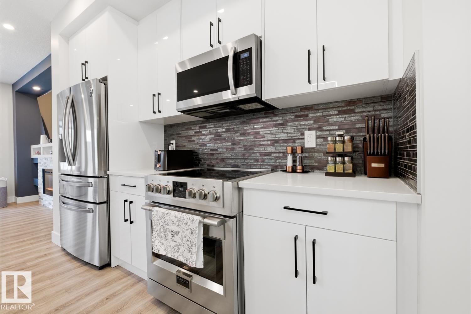 #61 230 EDGEMONT RD NW, Edmonton