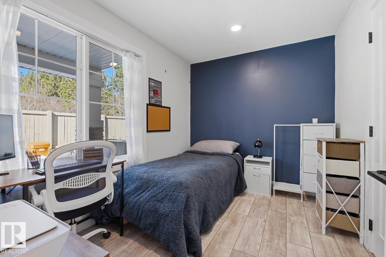 #61 230 EDGEMONT RD NW, Edmonton