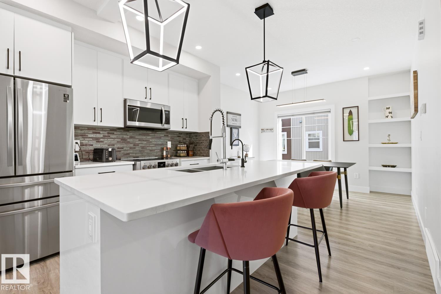 #61 230 EDGEMONT RD NW, Edmonton