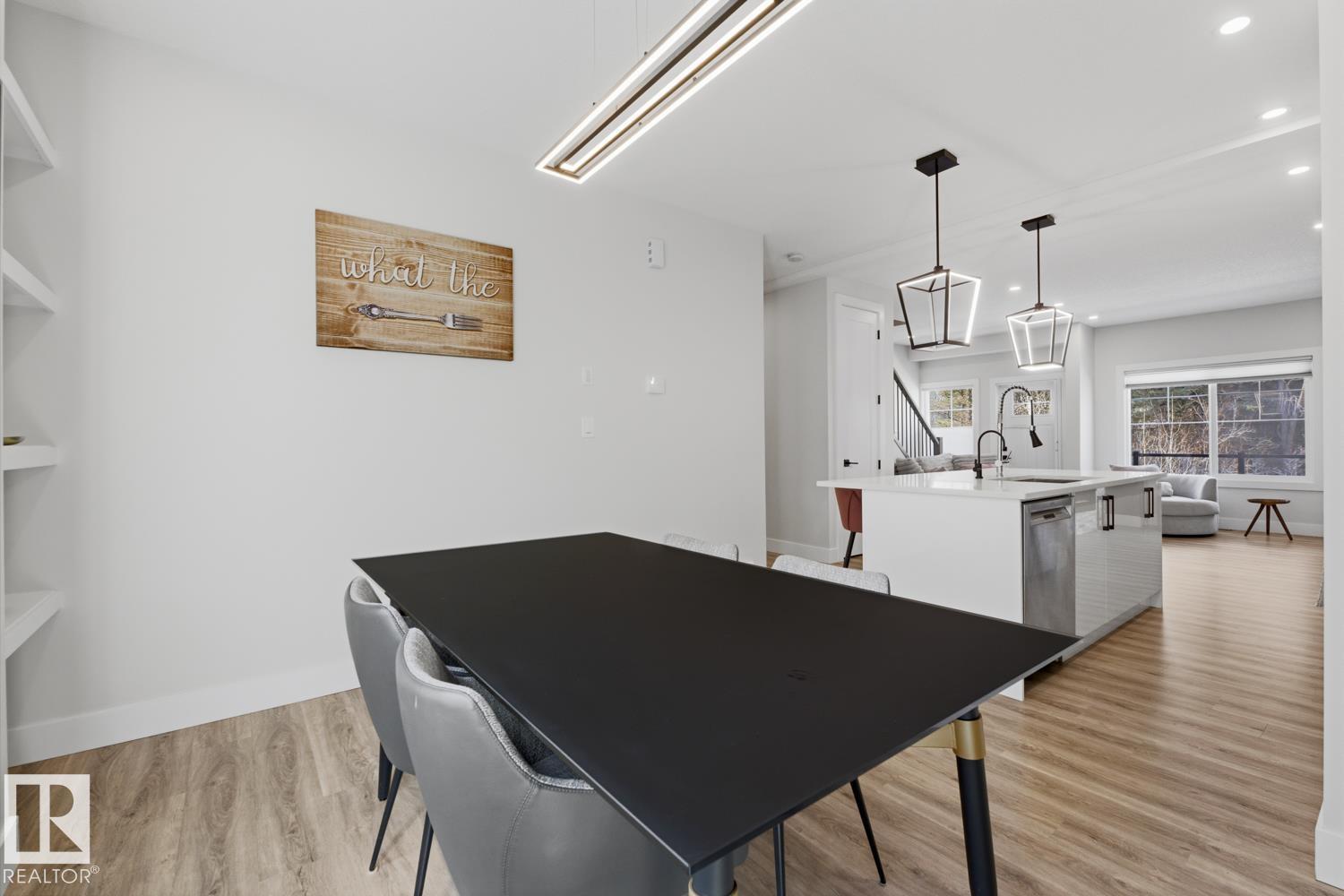 #61 230 EDGEMONT RD NW, Edmonton
