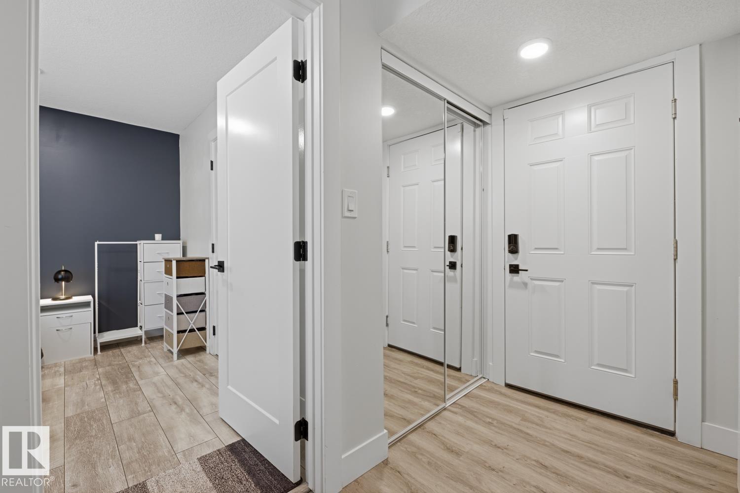 #61 230 EDGEMONT RD NW, Edmonton
