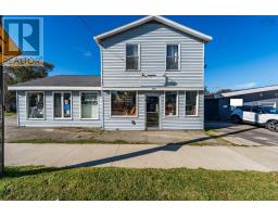610 Main Street, Yarmouth, NS B5A1J9 Photo 24