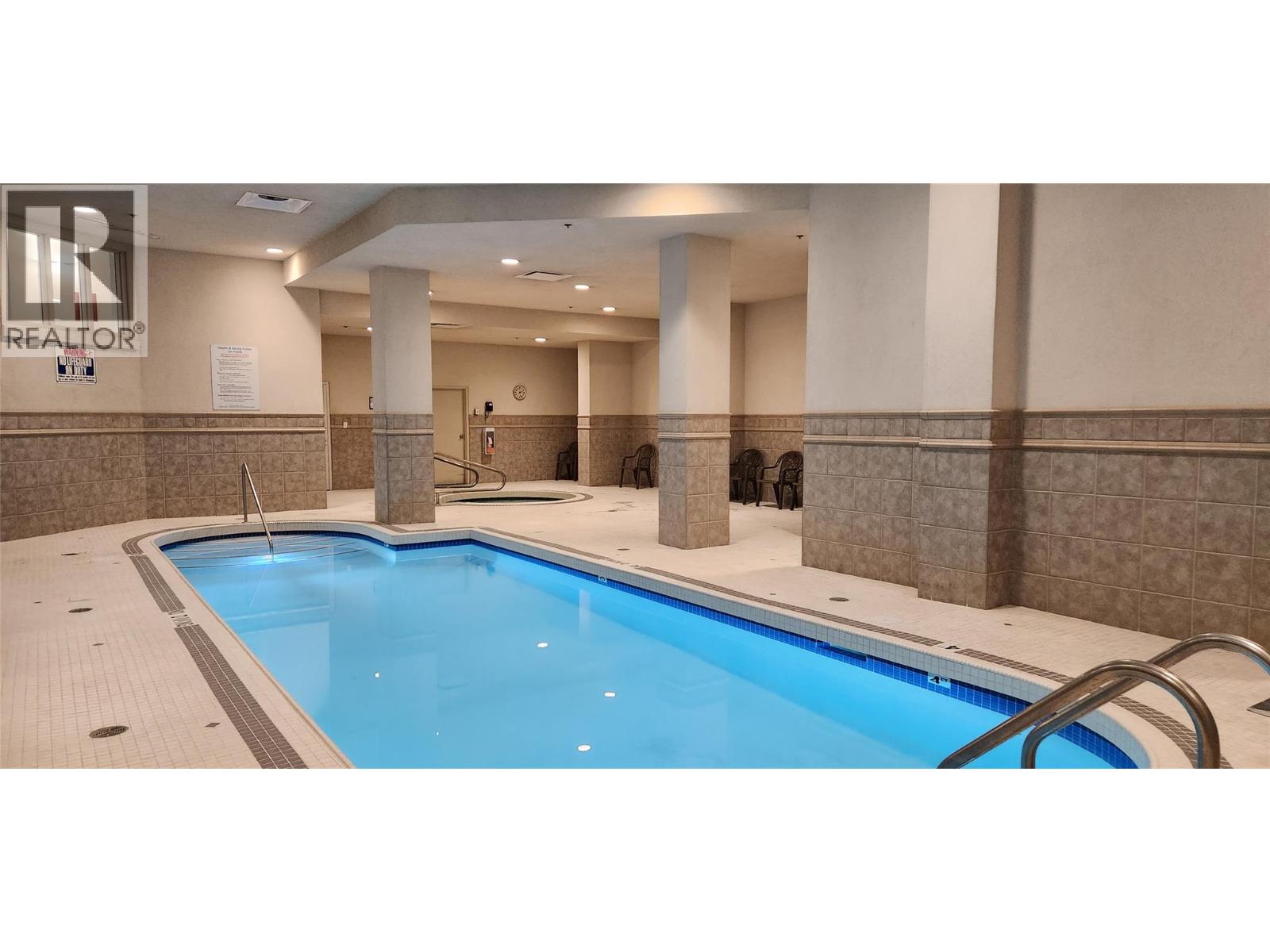 1502 1128 Sunset Drive, Kelowna