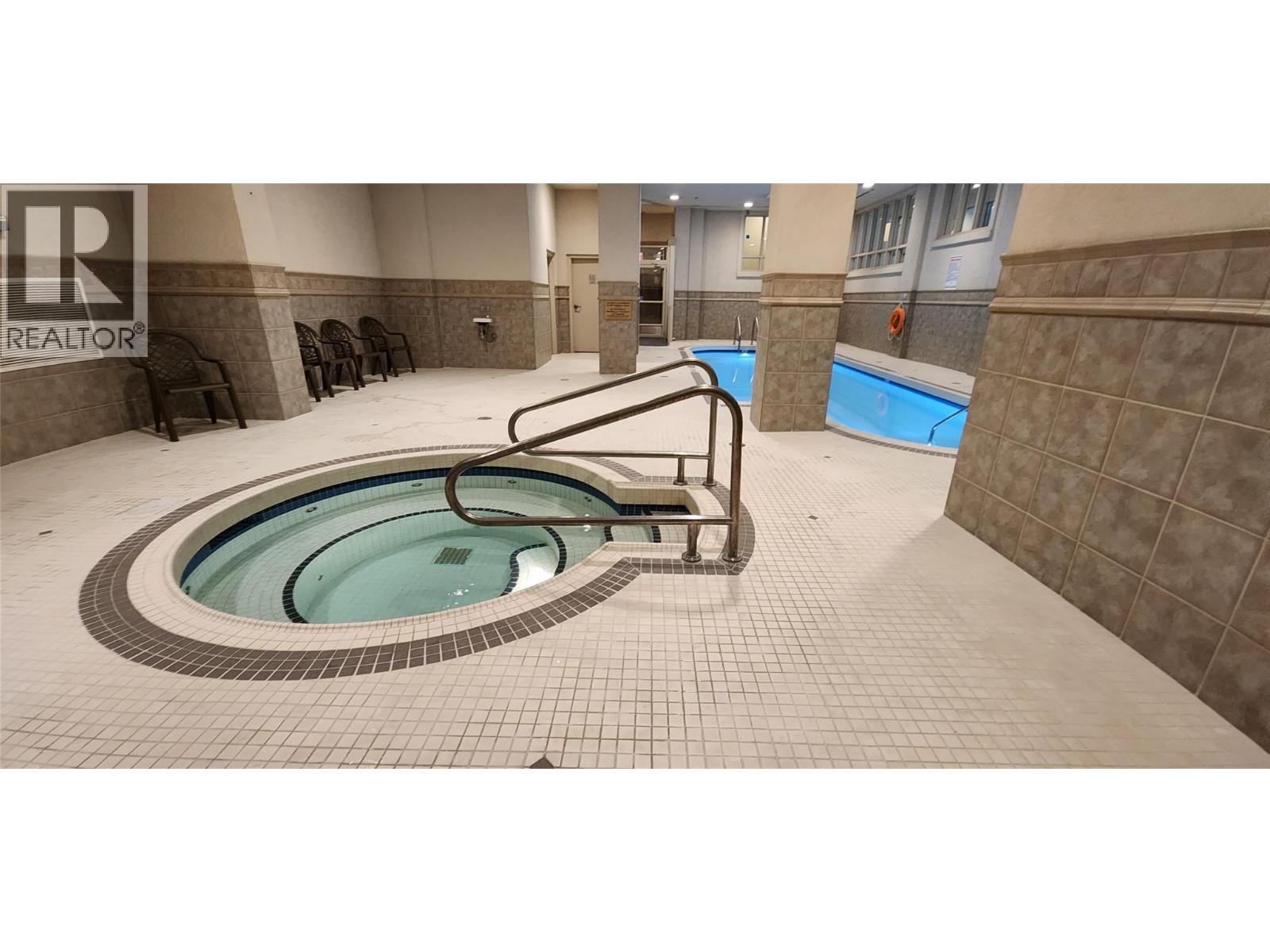 1502 1128 Sunset Drive, Kelowna