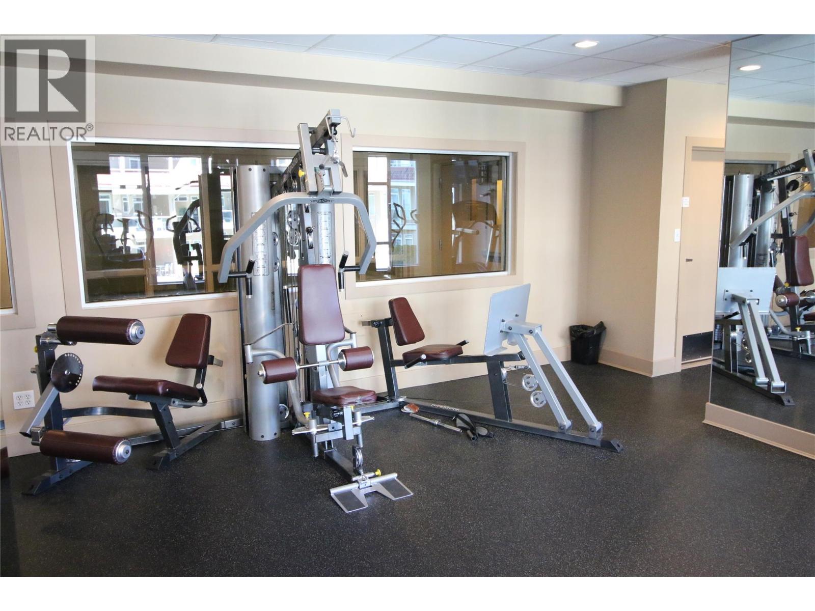 1502 1128 Sunset Drive, Kelowna