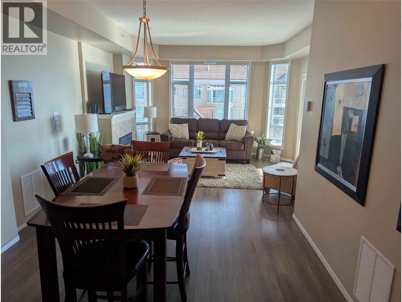 1502 1128 Sunset Drive, Kelowna