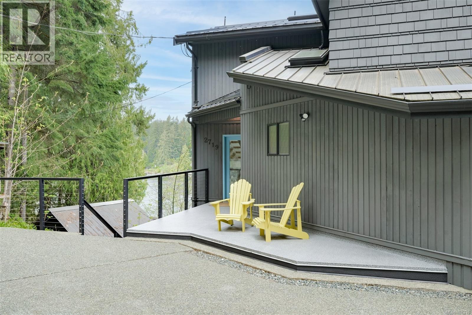 2719 West Shawnigan Lake Rd - 85