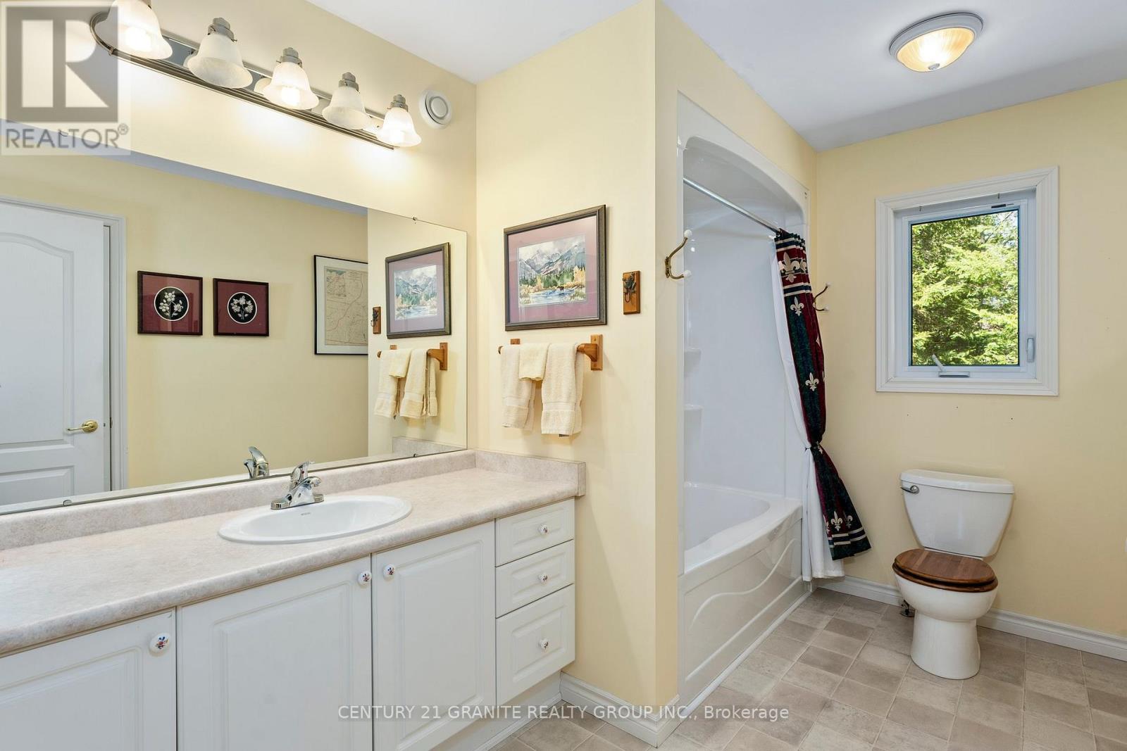 54 CEDAR DRIVE - 21