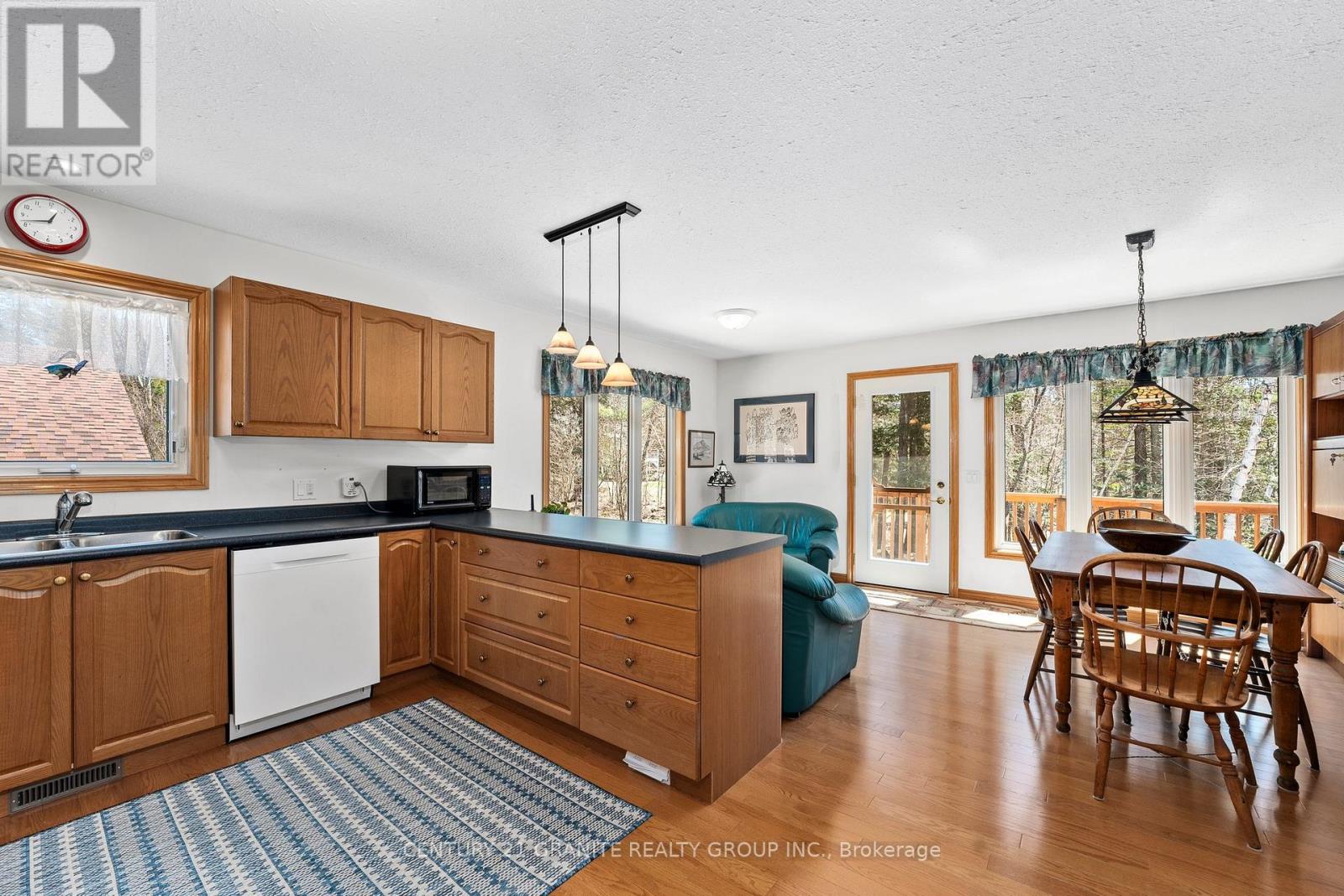 54 CEDAR DRIVE - 7