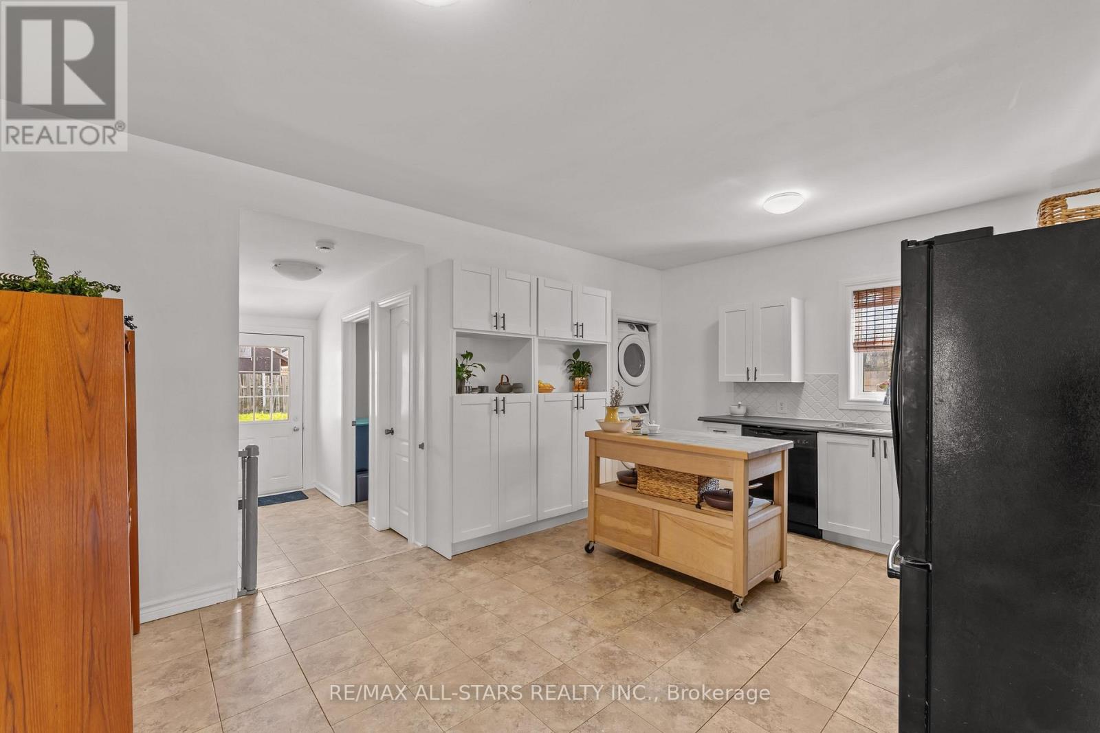 28 CAROLINE STREET - 15