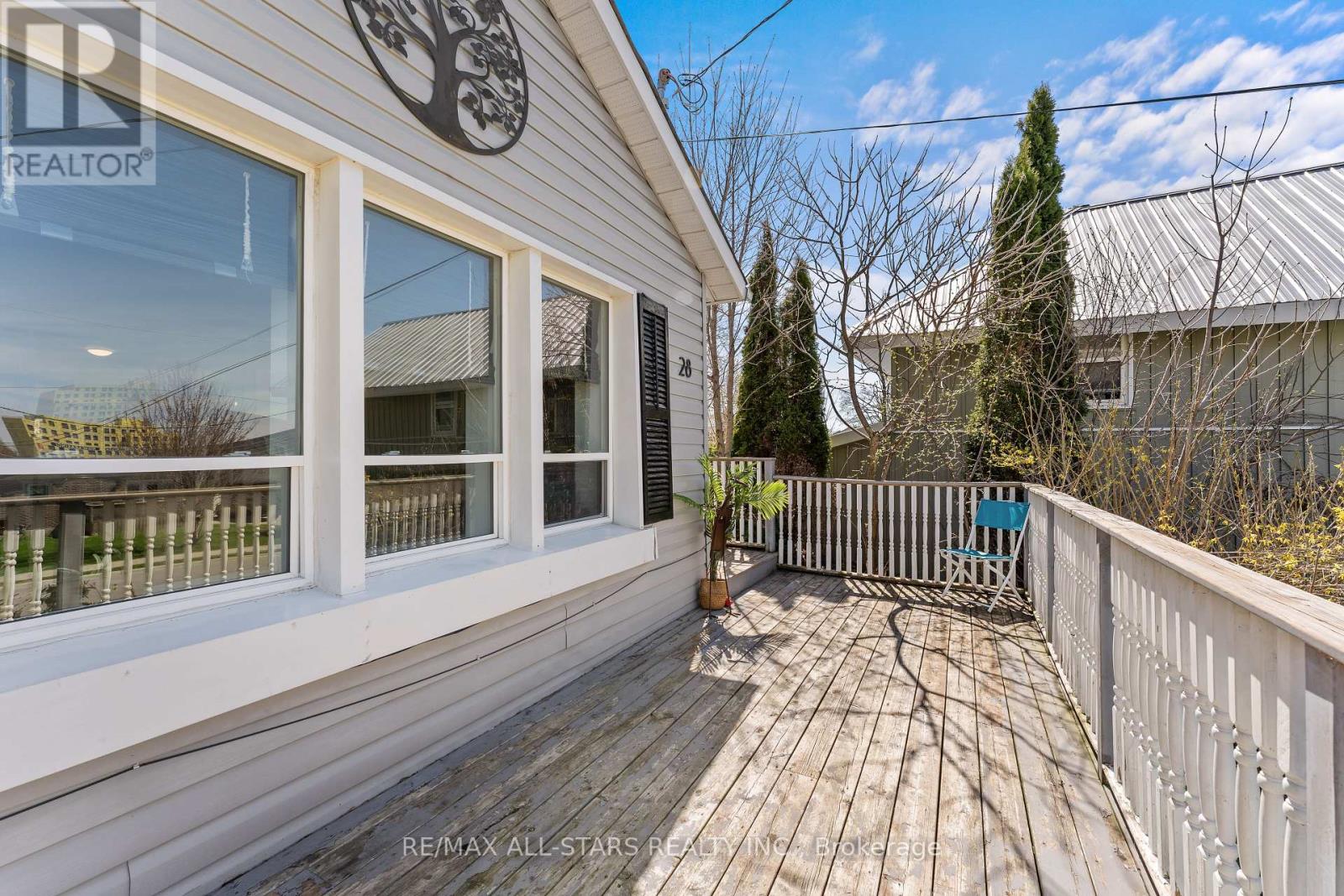 28 CAROLINE STREET - 6