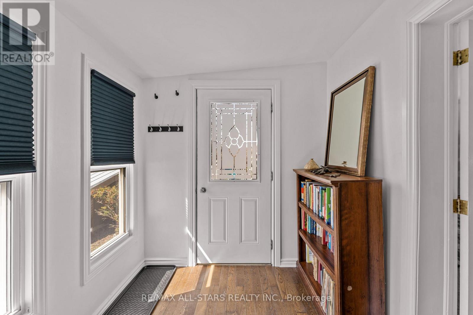 28 CAROLINE STREET - 8