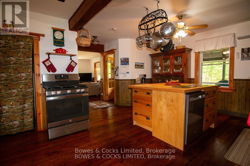 72 JONES ROAD - 5