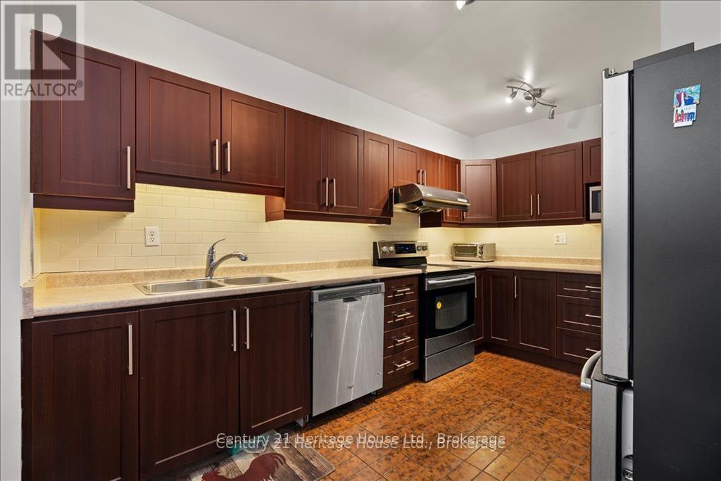 609 - 45 CARLTON STREET - photo 5
