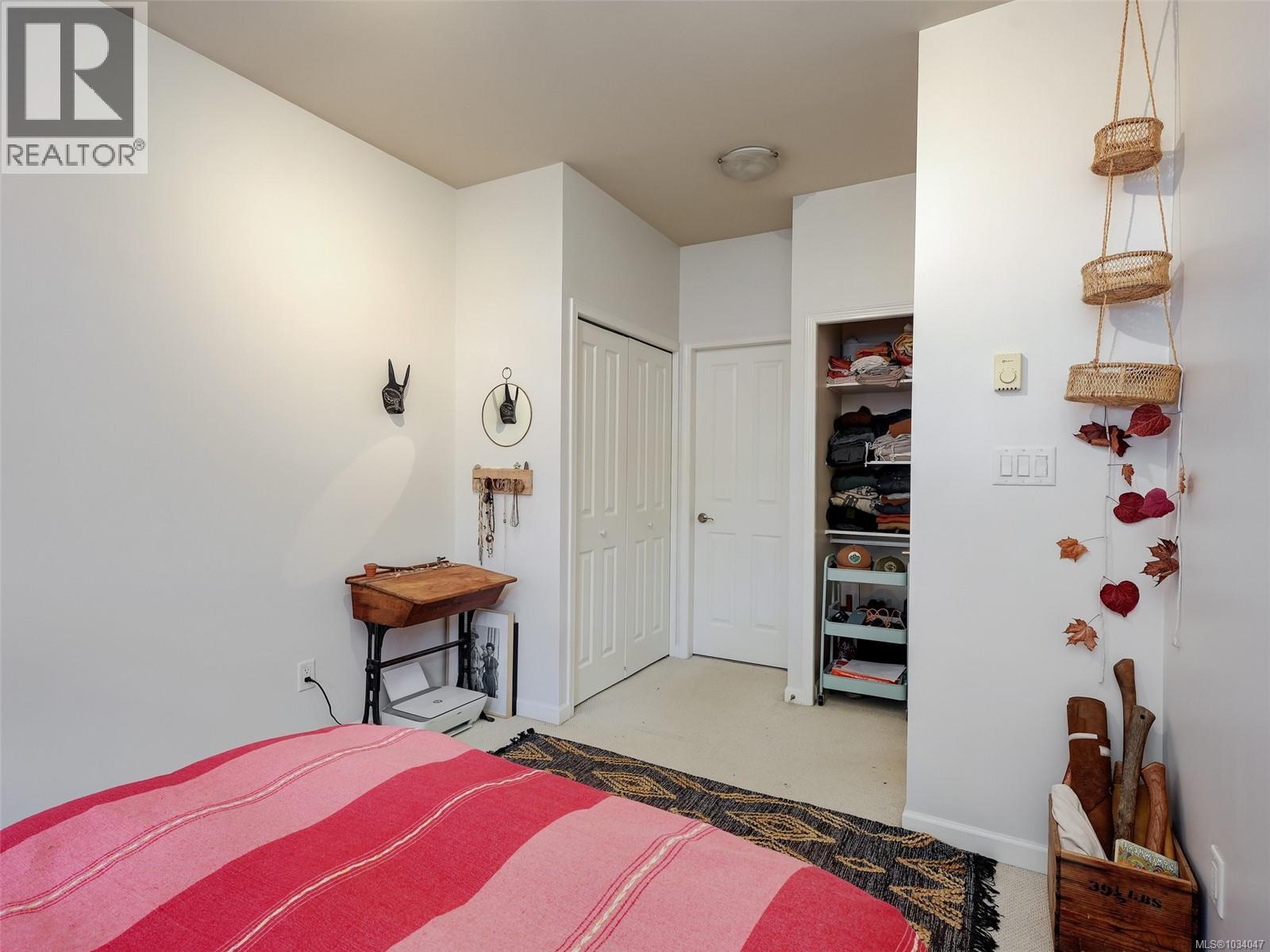 #101 1959 Polo Park Cres - 13