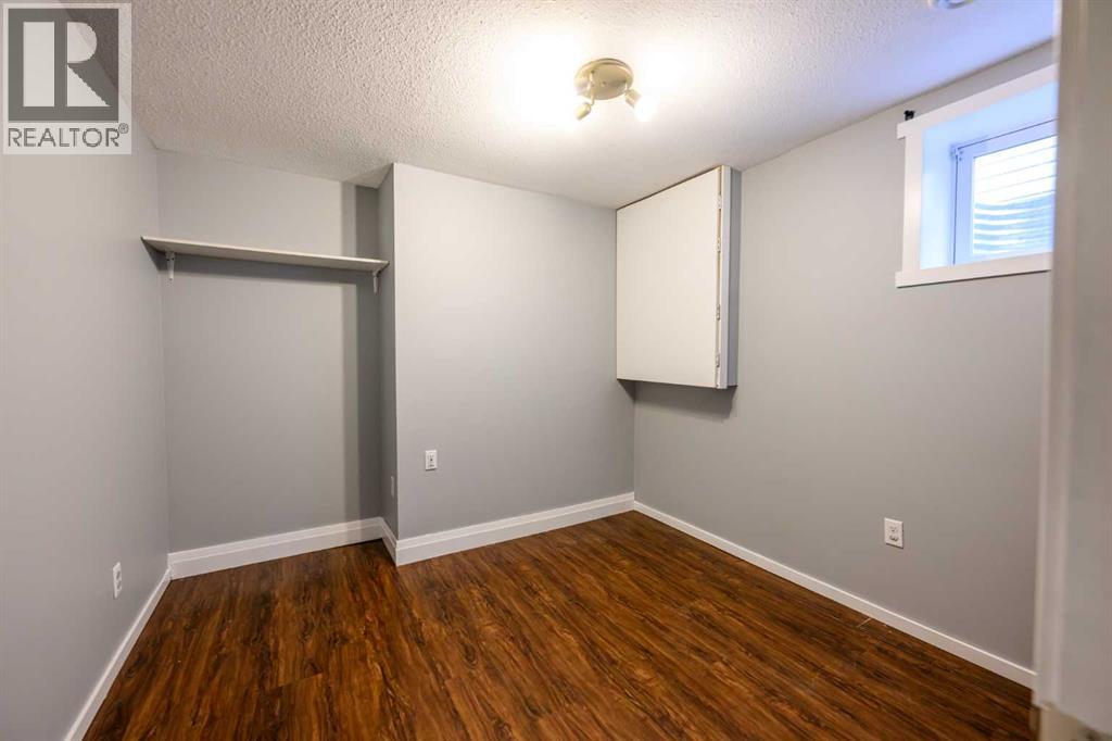 9314 91 Street — photo 25