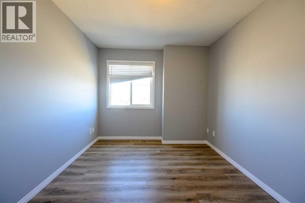 9314 91 Street — photo 16