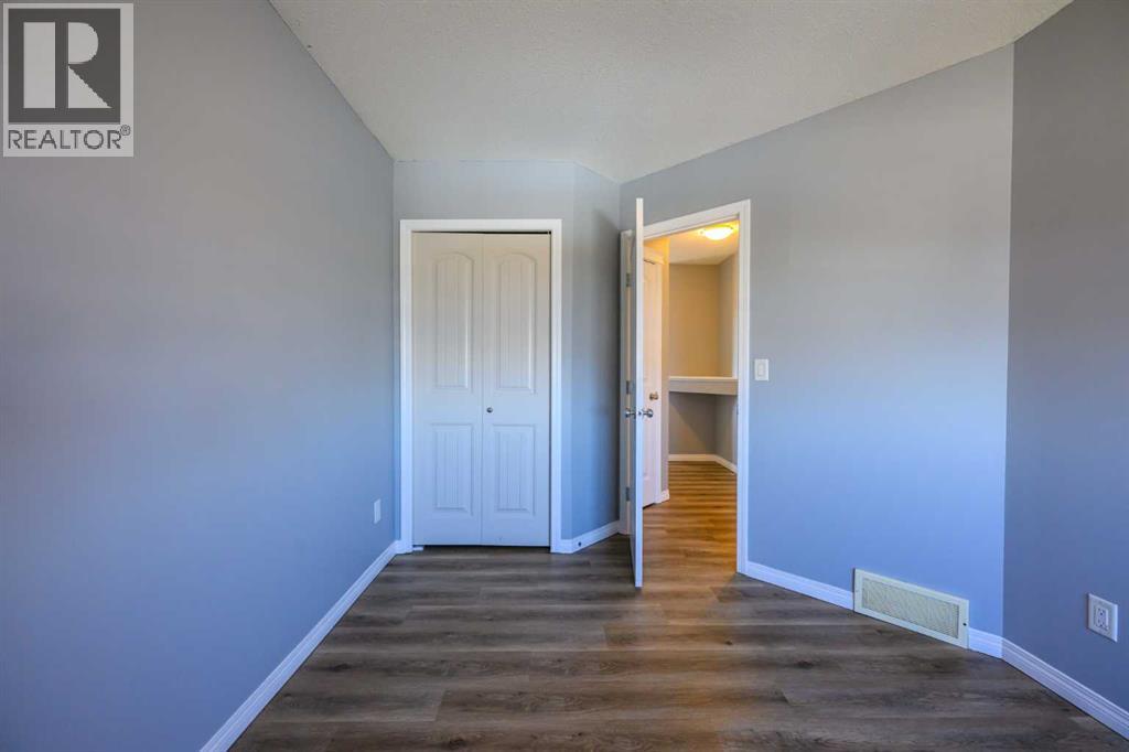 9314 91 Street — photo 17