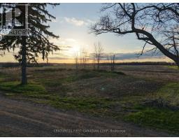 24688 Carroll Line, West Elgin, ON N0L2P0 Photo 6