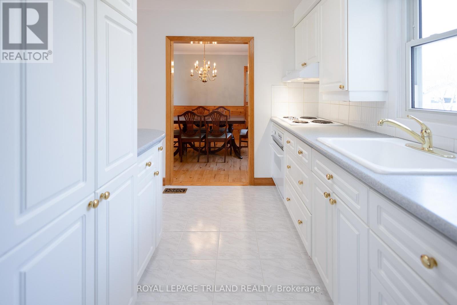 708 NORWOOD AVENUE - 11
