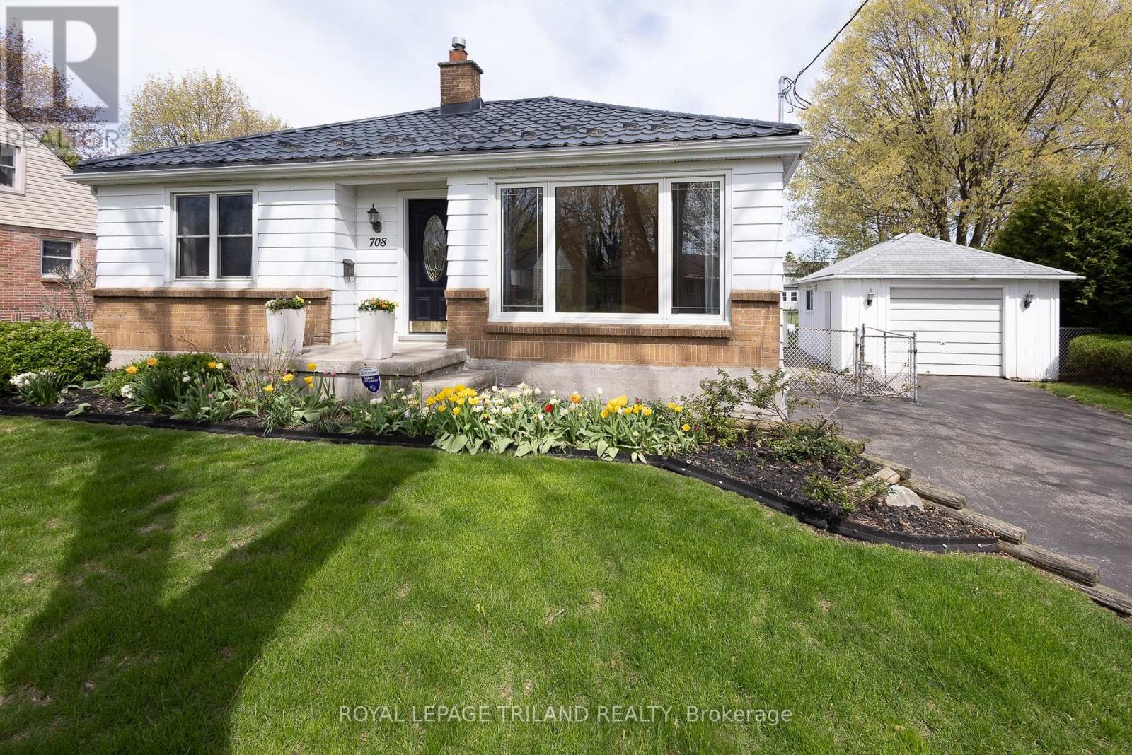 708 NORWOOD AVENUE - Image 2