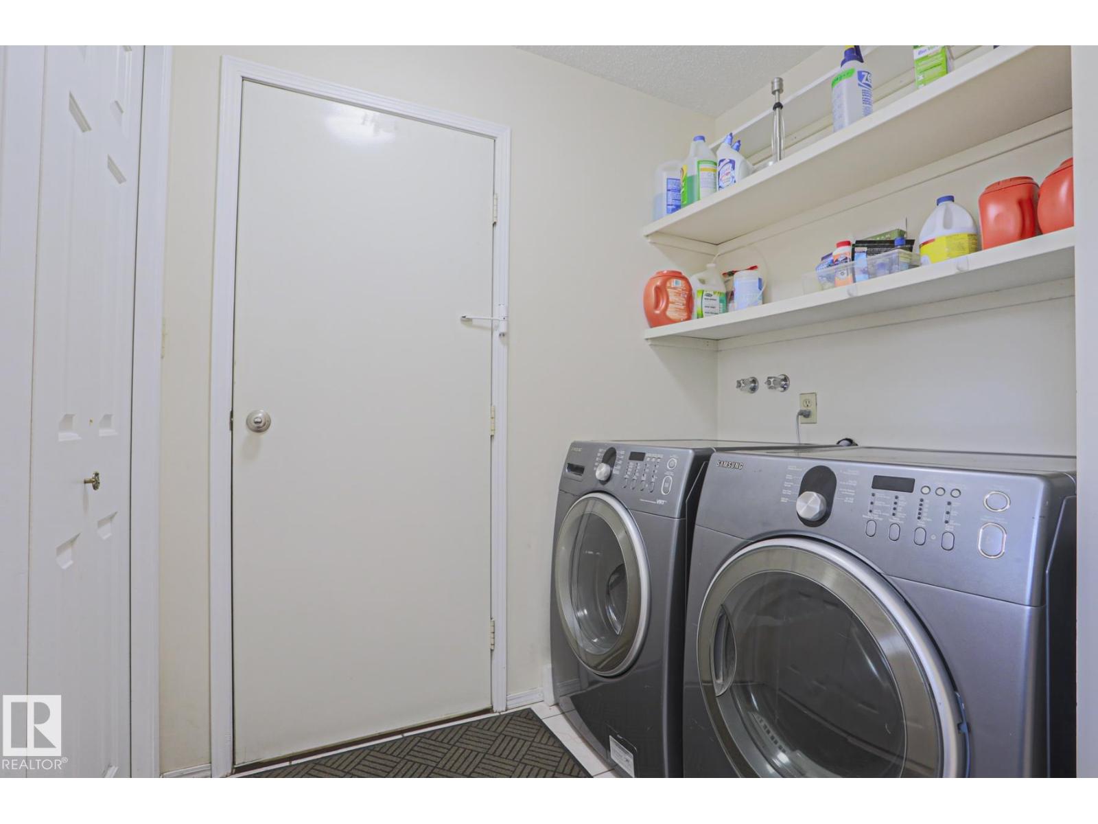 2433 89 ST NW, Edmonton