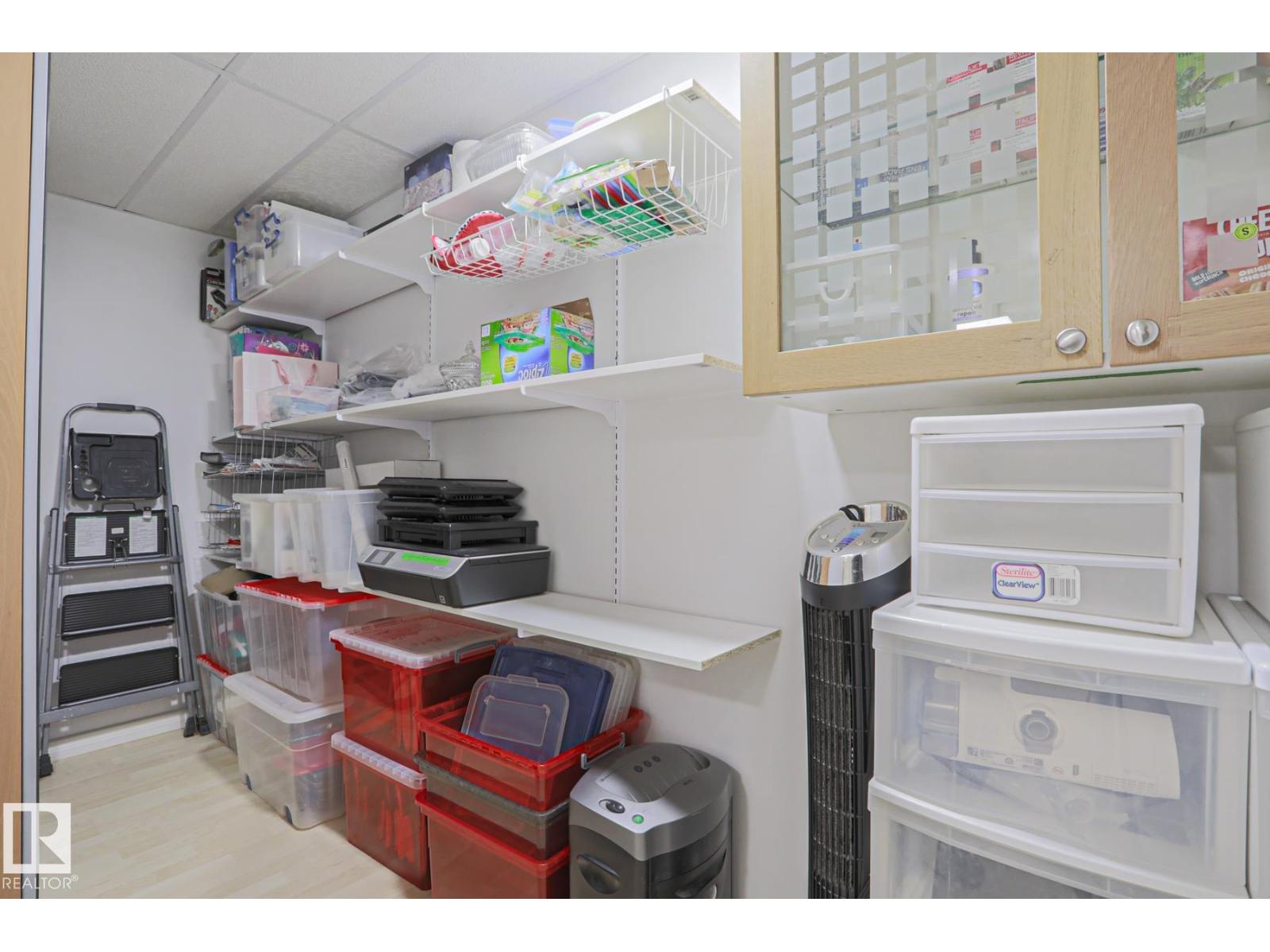 2433 89 ST NW, Edmonton