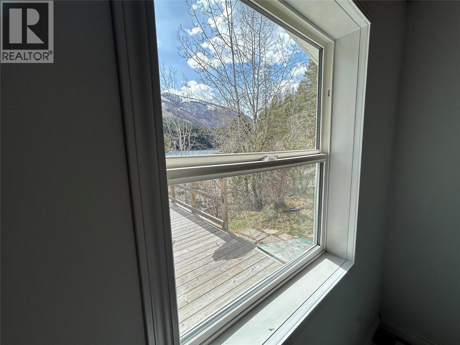 5648 Lazy Lake Road - 36