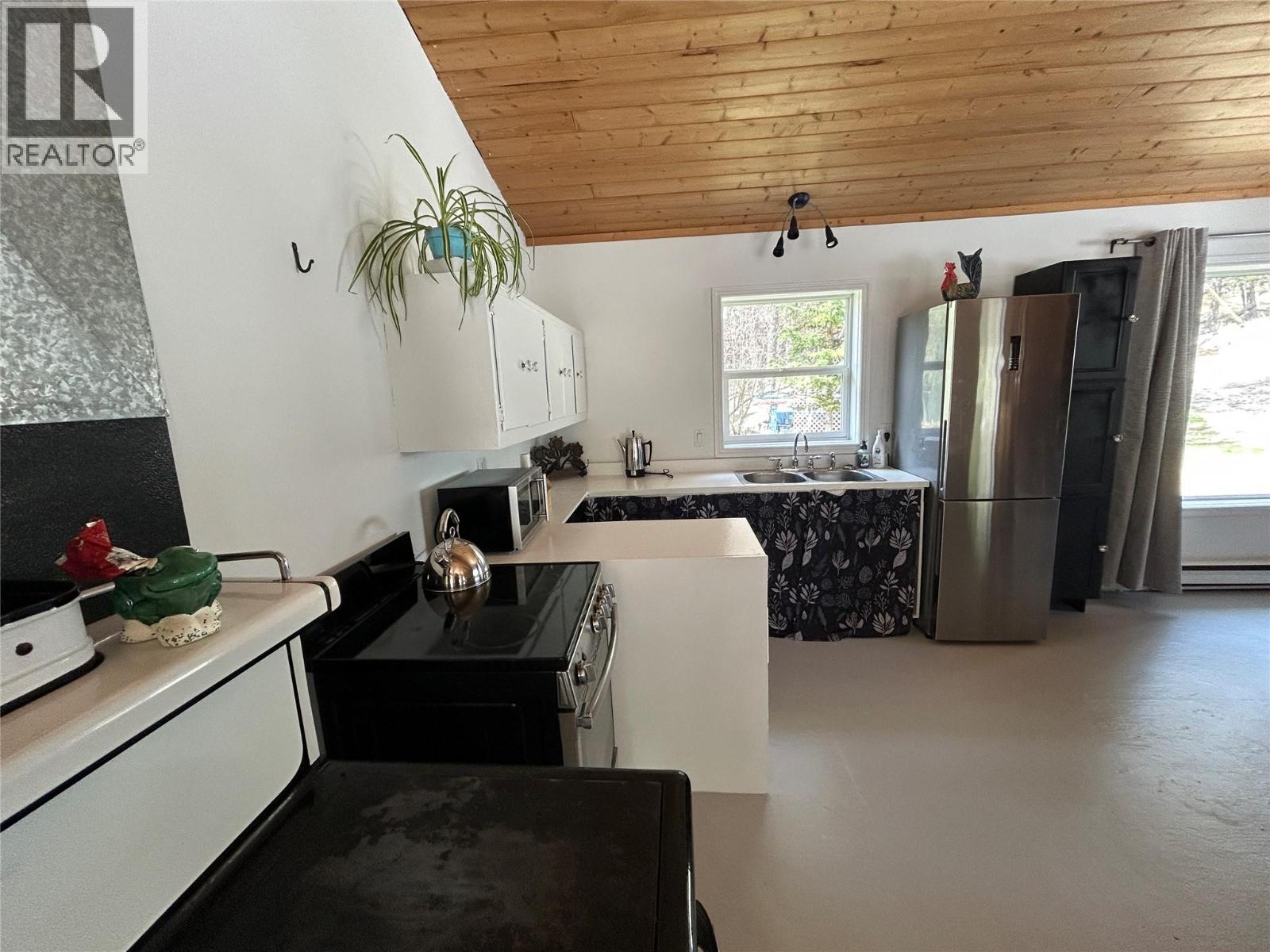 5648 Lazy Lake Road - 26