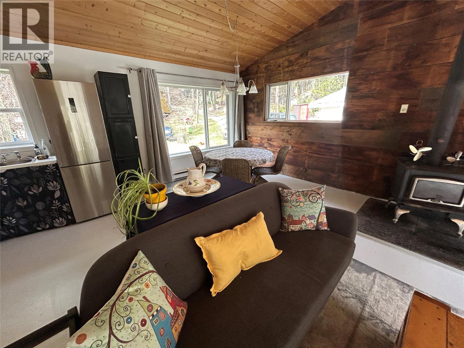5648 Lazy Lake Road - 15