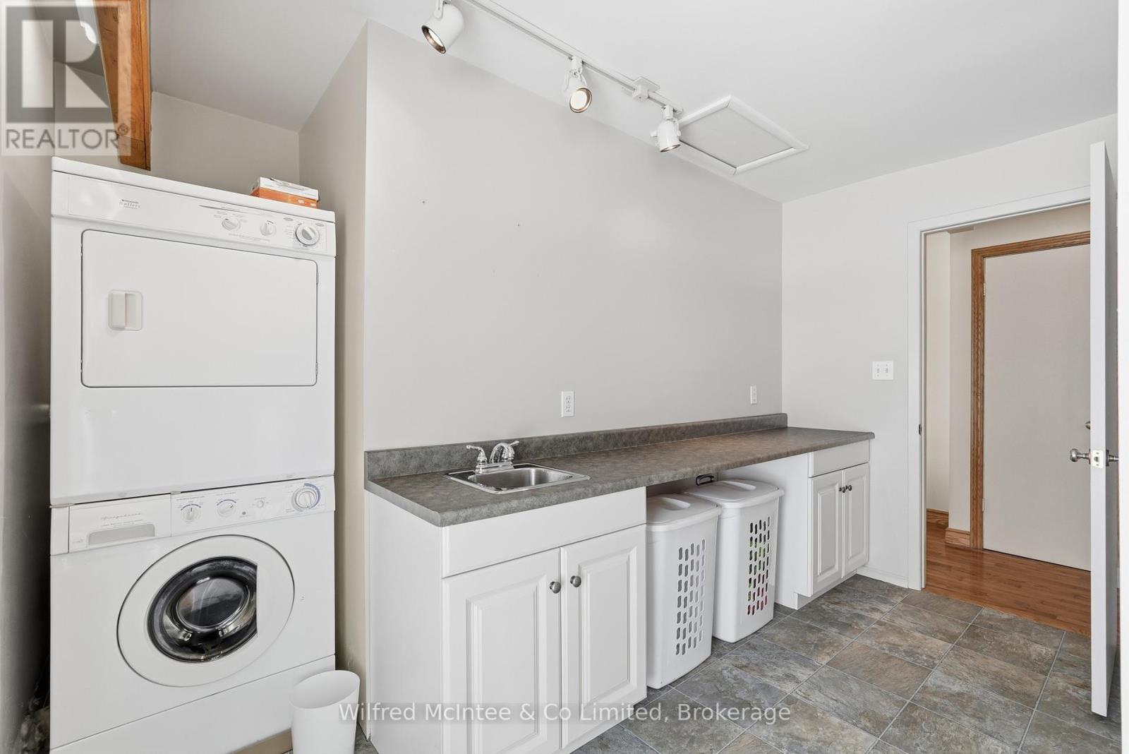 1773 BRUCE ROAD 10 - 18