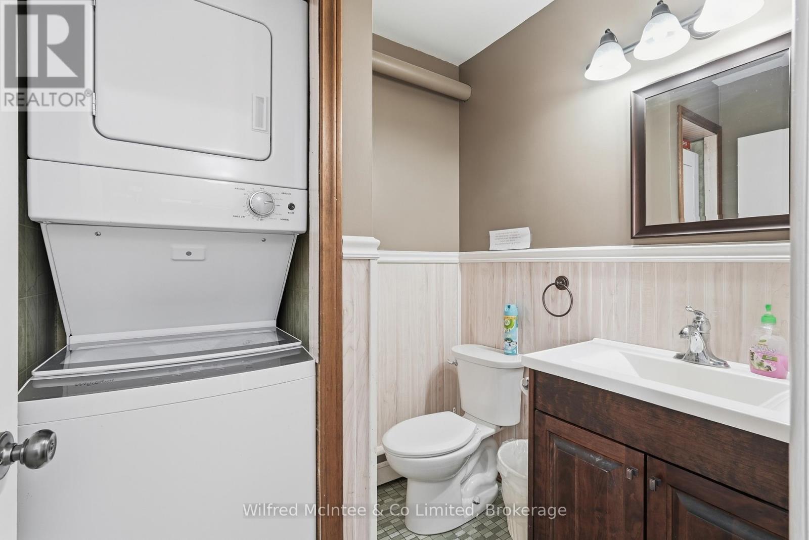 1773 BRUCE ROAD 10 - 30