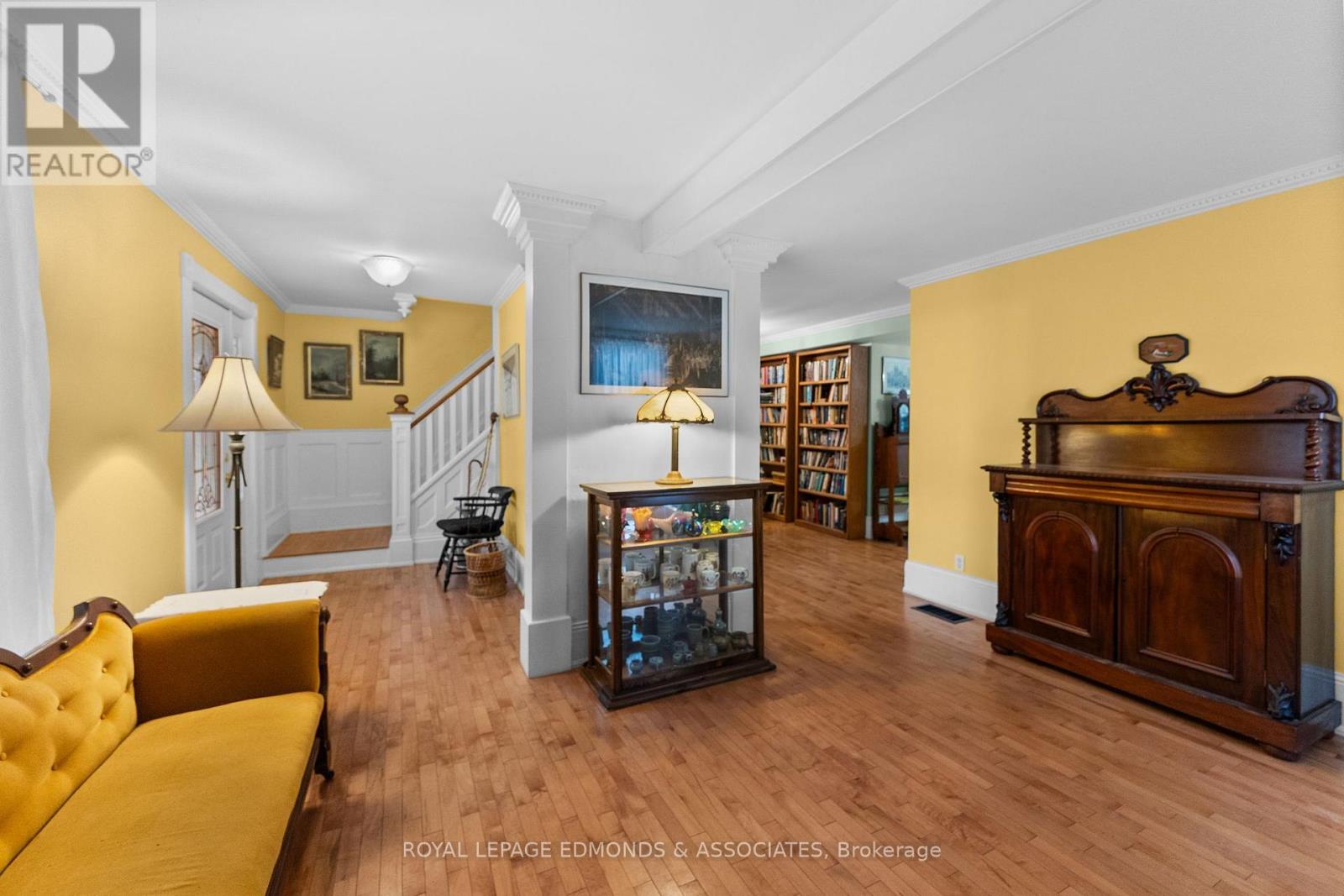 146 MARY STREET - 8