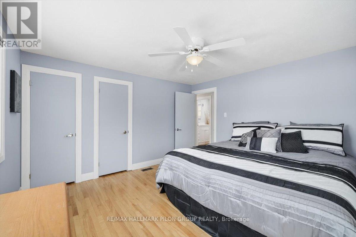 962 WESTON DRIVE - 14